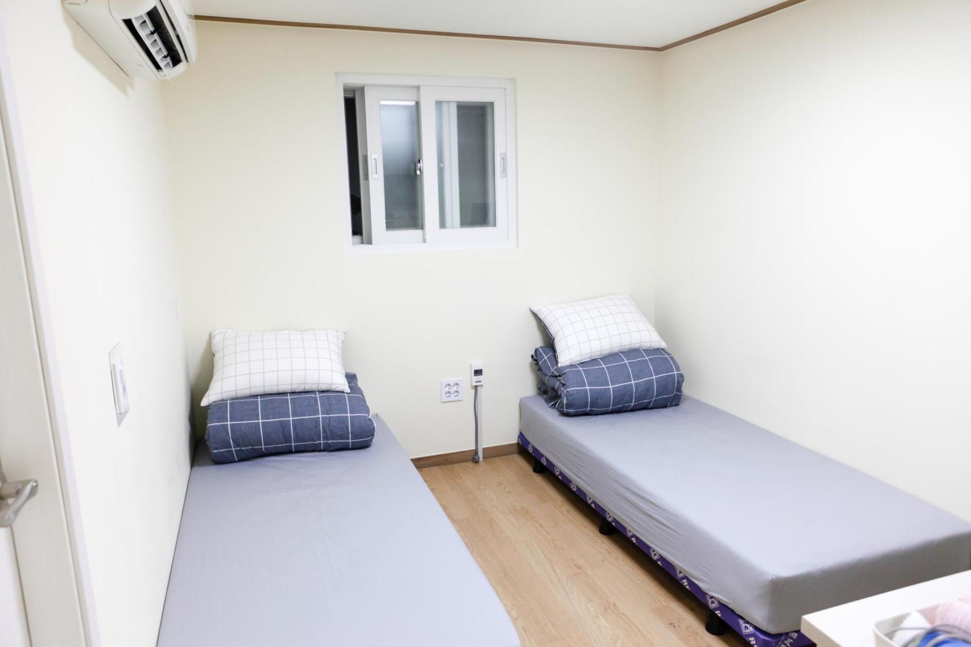 Готель Namsan Gil House Сеул Номер фото