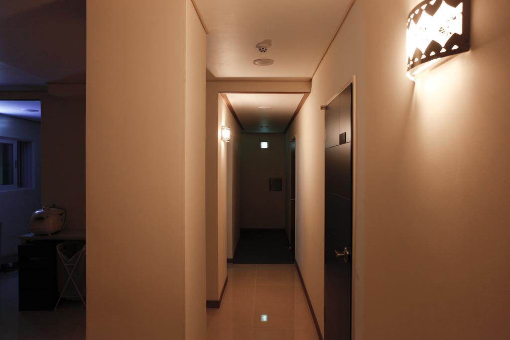 Готель Namsan Gil House Сеул Екстер'єр фото