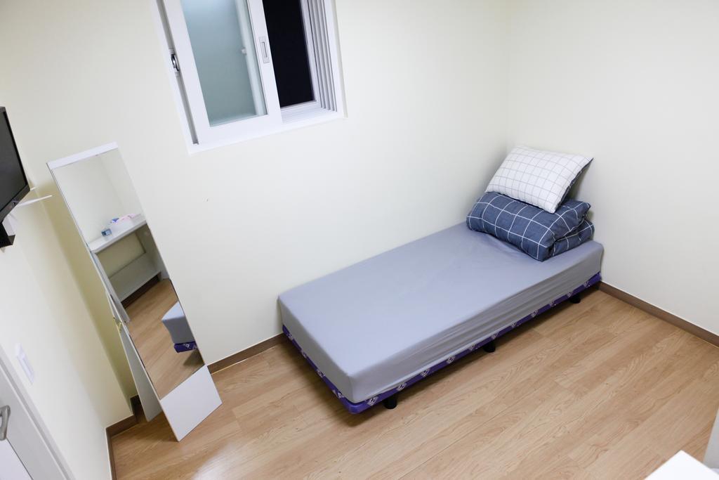 Готель Namsan Gil House Сеул Номер фото